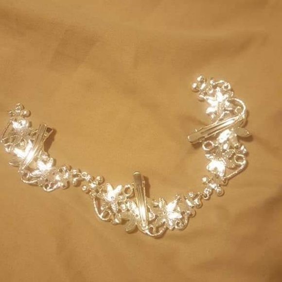 Headpiece - Picture 2 of 2